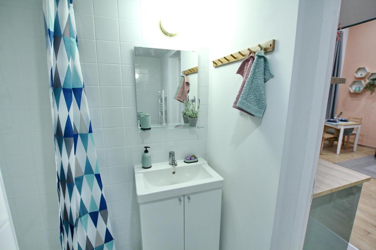 Lovely&Modern Downtown Apartment With Free Parking Βουδαπέστη Εξωτερικό φωτογραφία